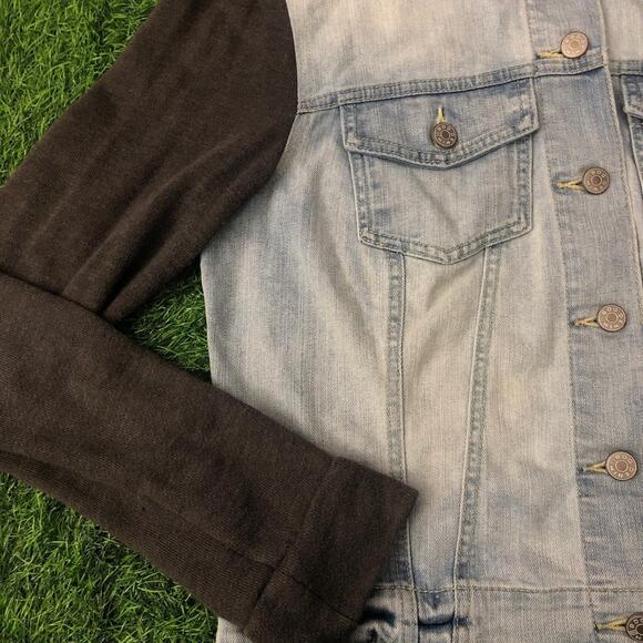 Women’s BDG Embroidered Denim Jacket - Picture 3 of 5